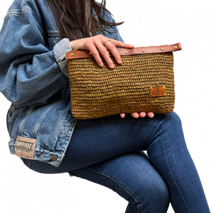 POCHETTE MISS KAKI MM RAPHIA